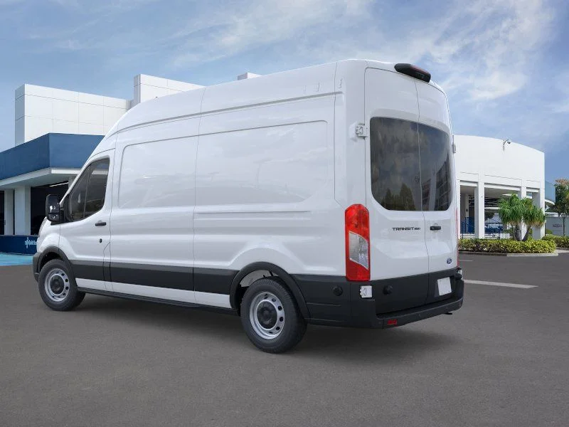 New 2026 Oxford White Ford Base image 4