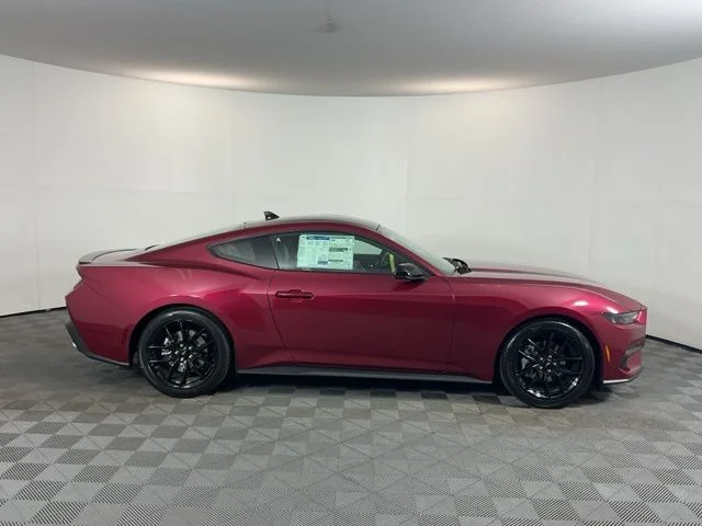 New 2025 Molten Magenta Metallic Tri-Coat Ford EcoBoost Premium image 4