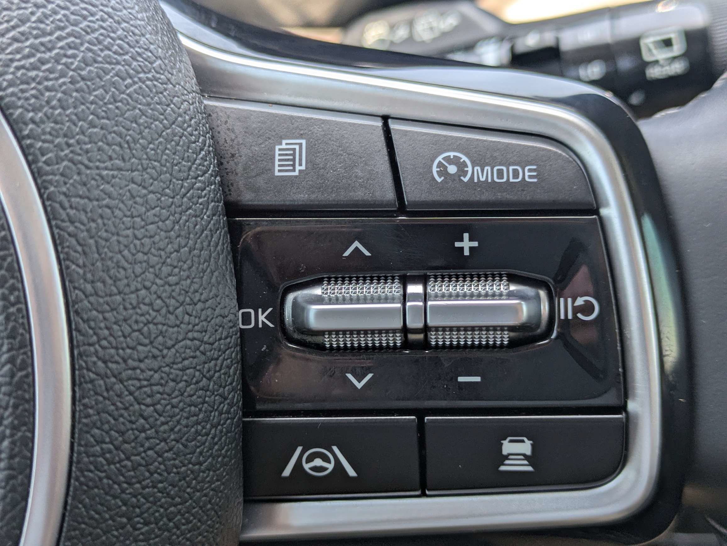 Certified Used 2022 Ebony Black Kia X-Line EX image 32