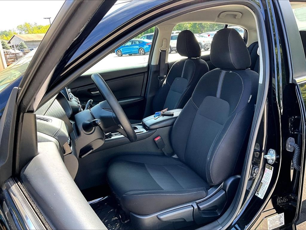 Used 2024 Super Black Nissan SV image 10