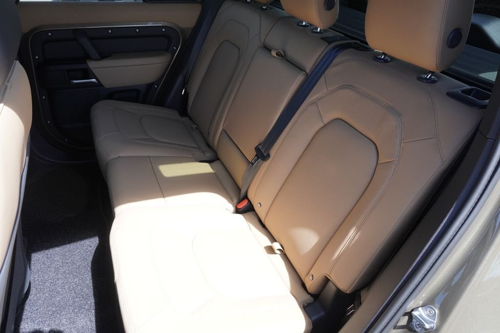 New 2026 Gondwana Stone Land Rover X-Dynamic SE image 30