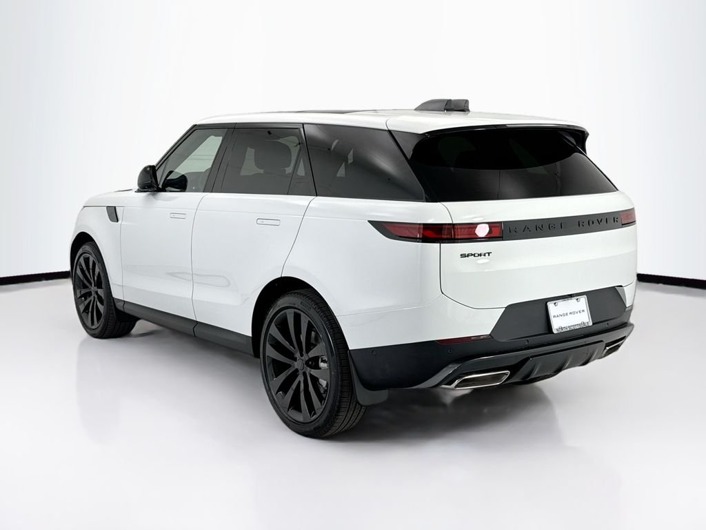 New 2026 Fuji White Land Rover SE image 7