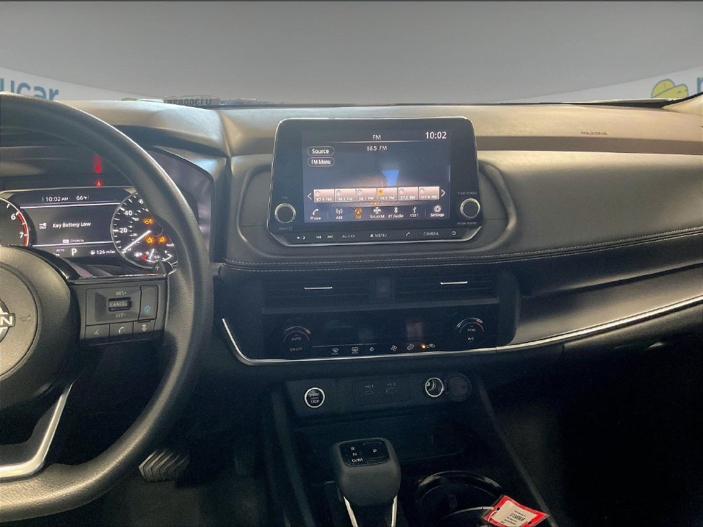 Used 2023 White Nissan SV image 17