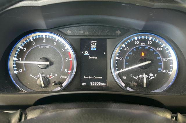 Certified Used 2016 BLIZZARD PEARL Toyota  image 30