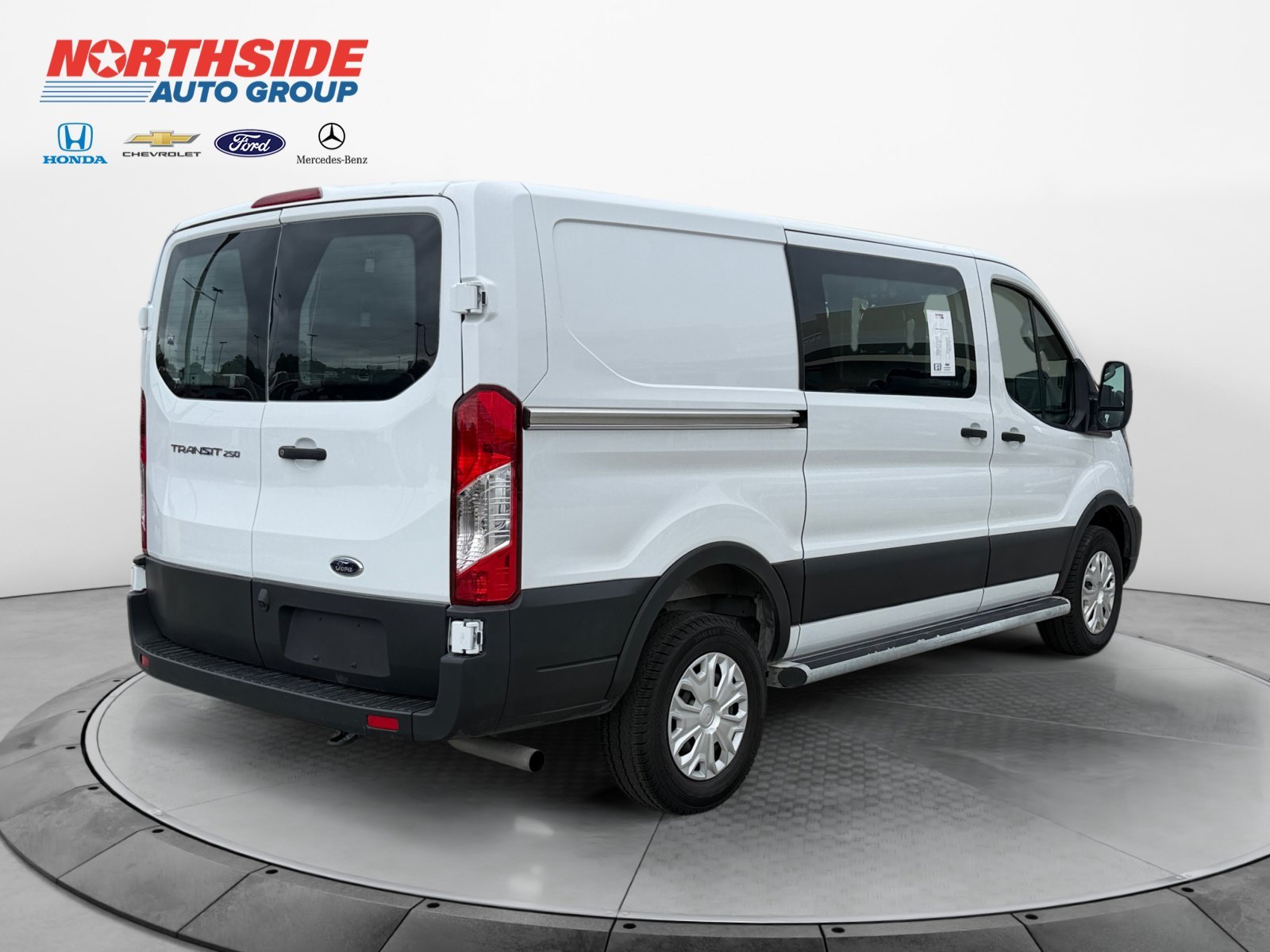 Certified Used 2025 Oxford White Ford  image 7
