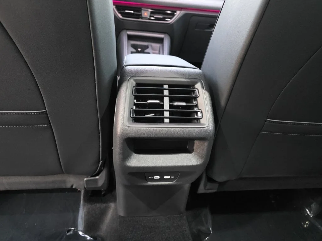 2026 Volkswagen Tiguan SE R-LINE BLACK - Photo 28