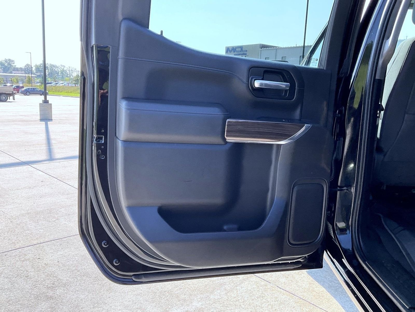Used 2019 Black Chevrolet LT Trail Boss image 18
