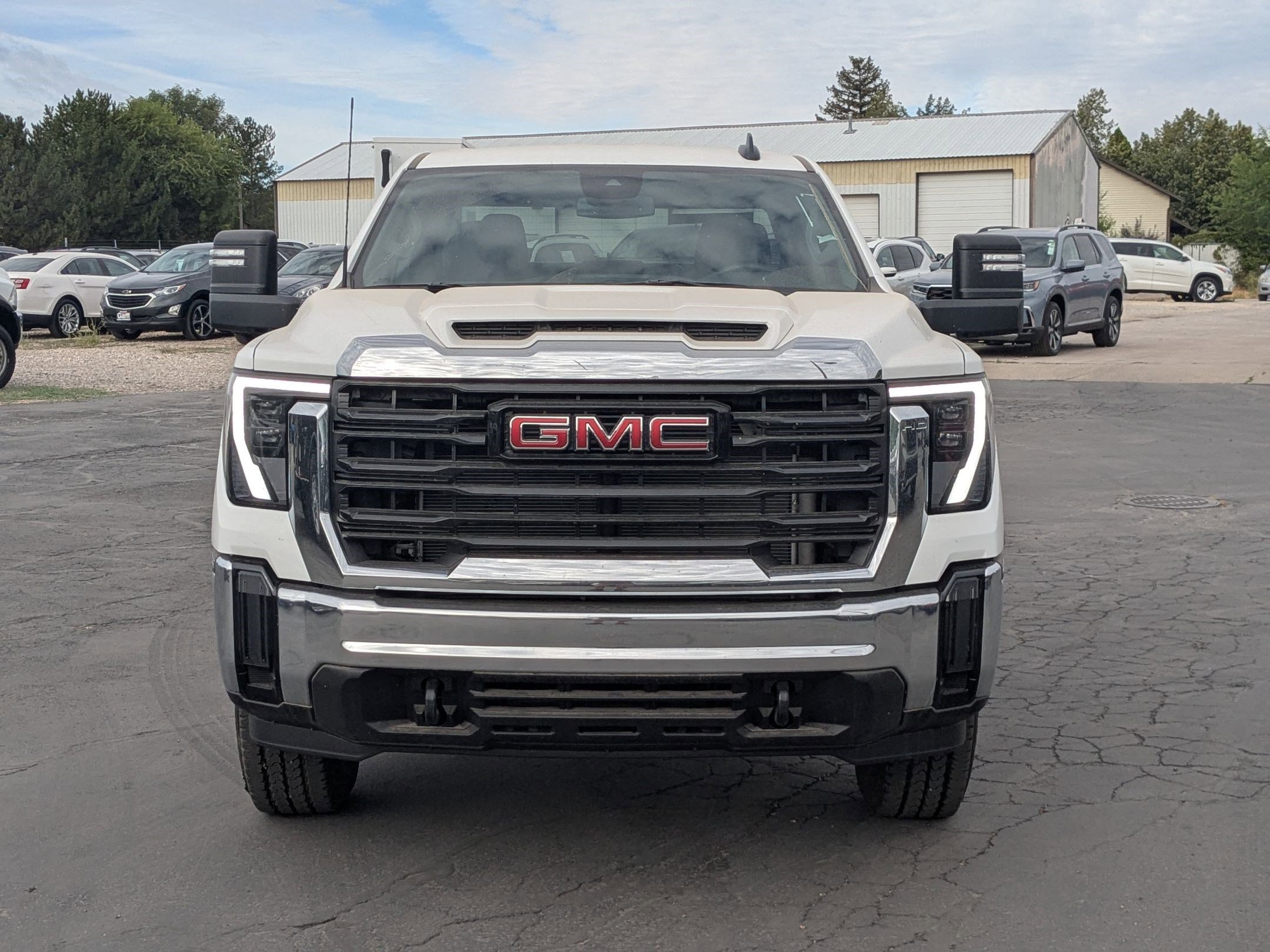2025 GMC Sierra 2500HD Pro - Photo 9