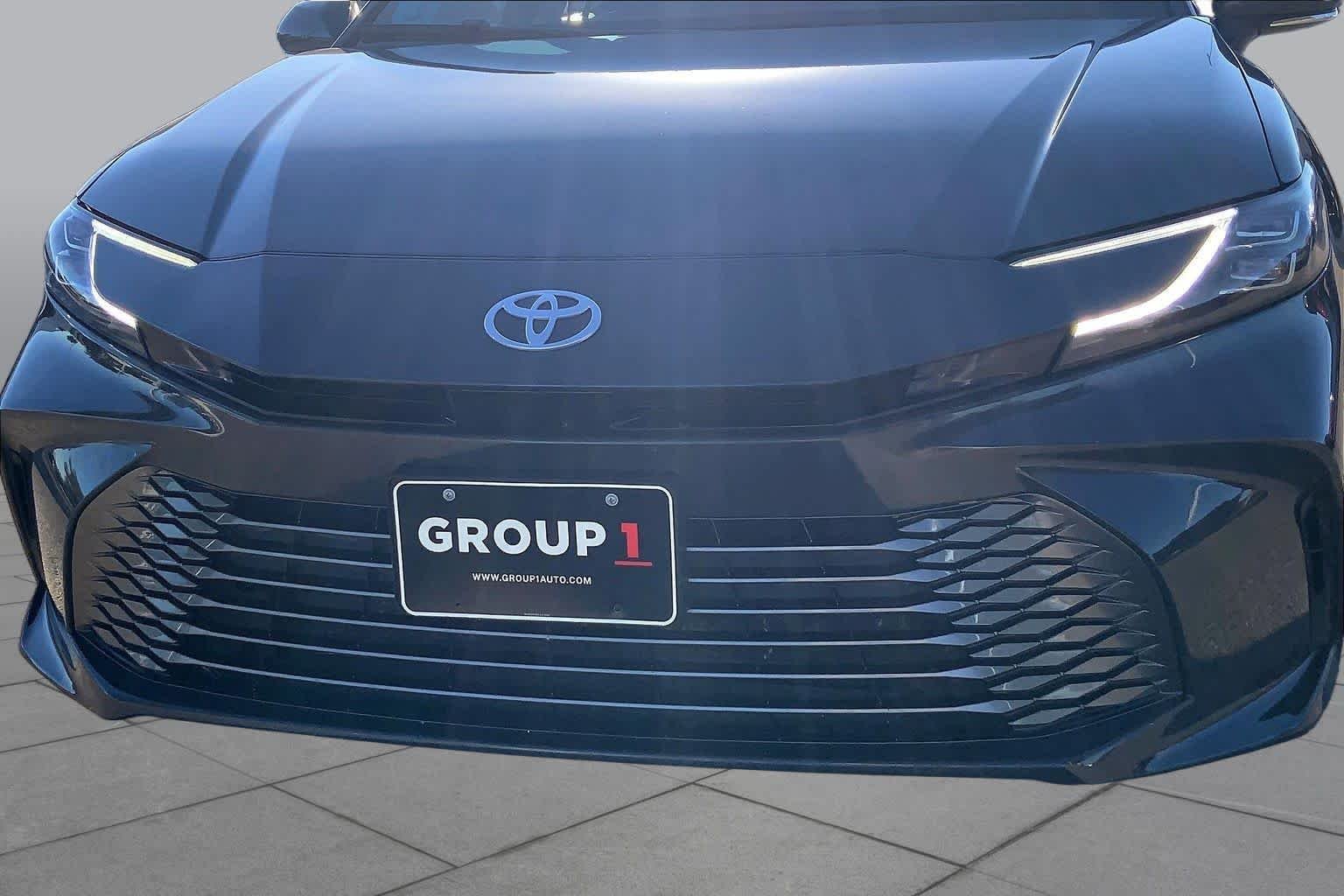 Used 2025 UNDERGROUND Toyota XLE image 30