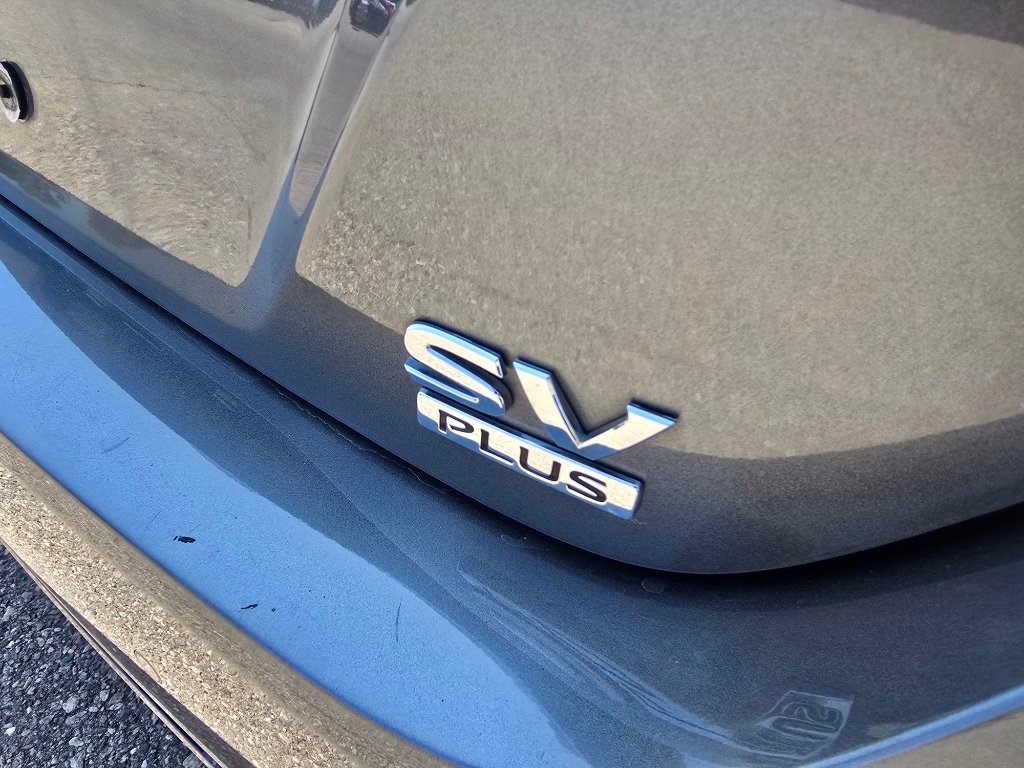 Used 2022 Gun Metallic Nissan SV PLUS image 9