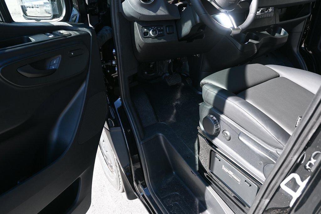 Used 2025 Jet Black Mercedes-Benz Passenger 144 WB image 5