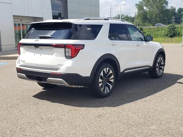 New 2026 White Ford Platinum image 4