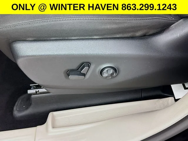 Used 2024 Black Chrysler LX image 18