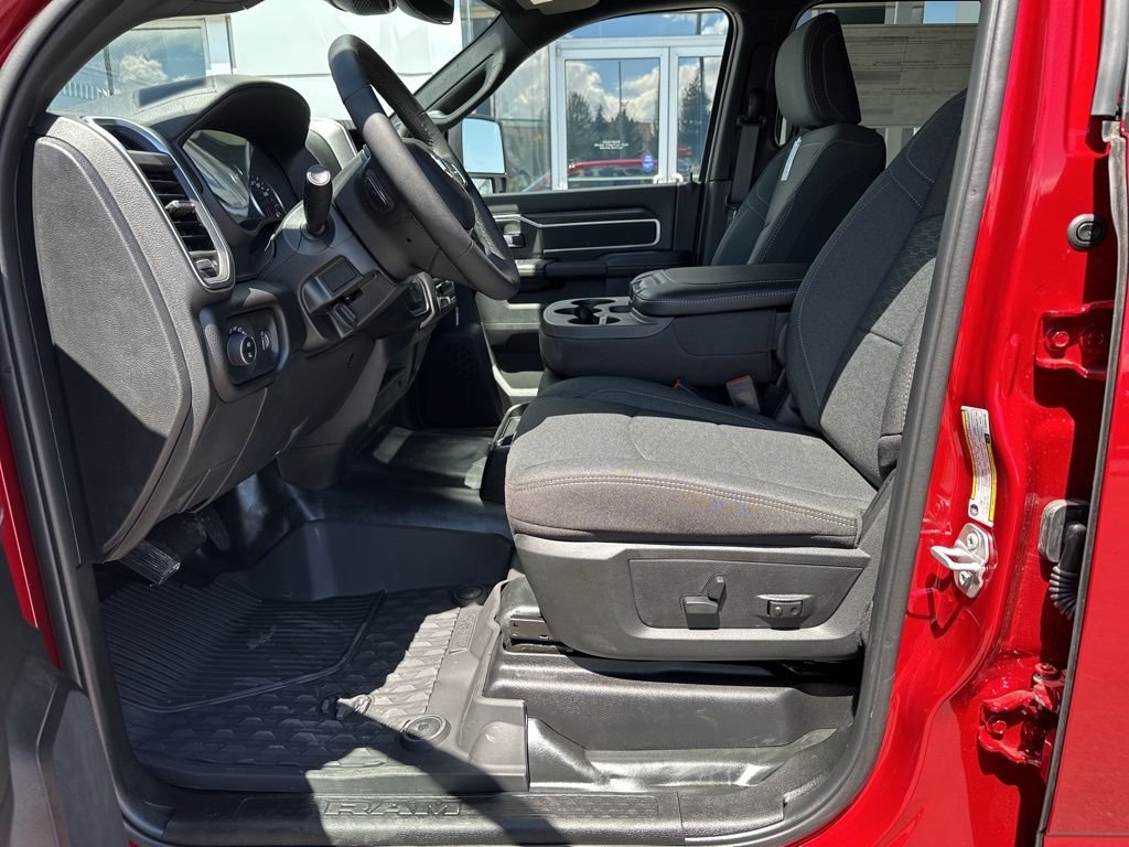 2025 RAM 2500 Big Horn - Photo 24