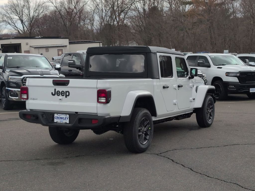 New 2026 Bright White Clear-Coat Exterior Paint Jeep Sport S image 3