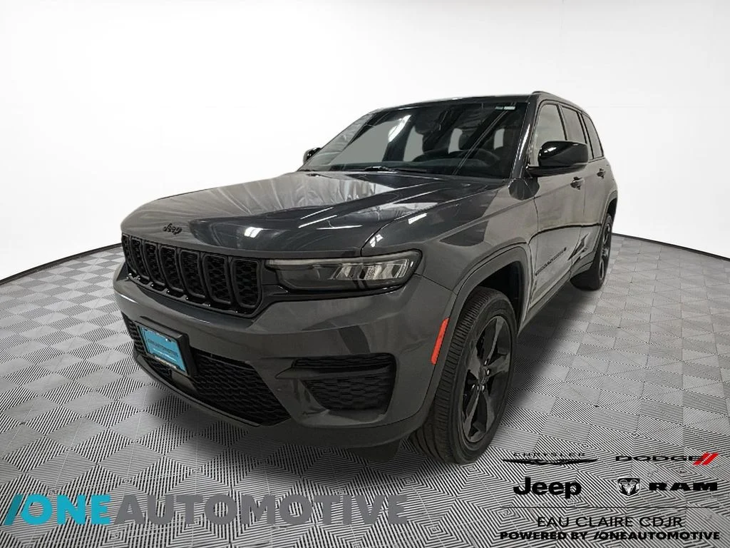 Certified Used 2023 Gray Jeep Altitude X image 1