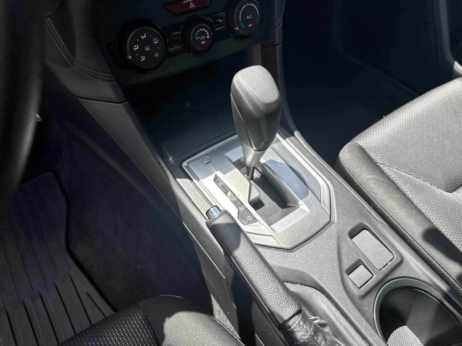 Used 2017 Ice Silver Metallic Subaru 2.0I image 16