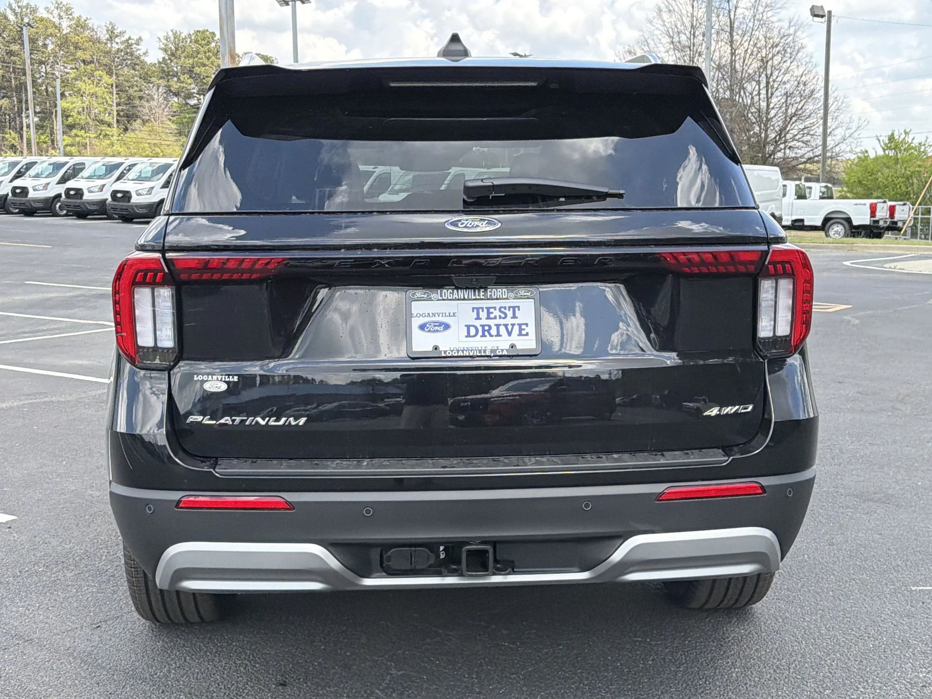 New 2026 Agate Black Metallic Ford Platinum™ image 27