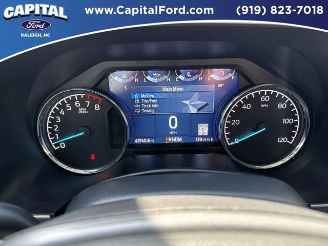 Used 2023 Gray Ford XLT image 26