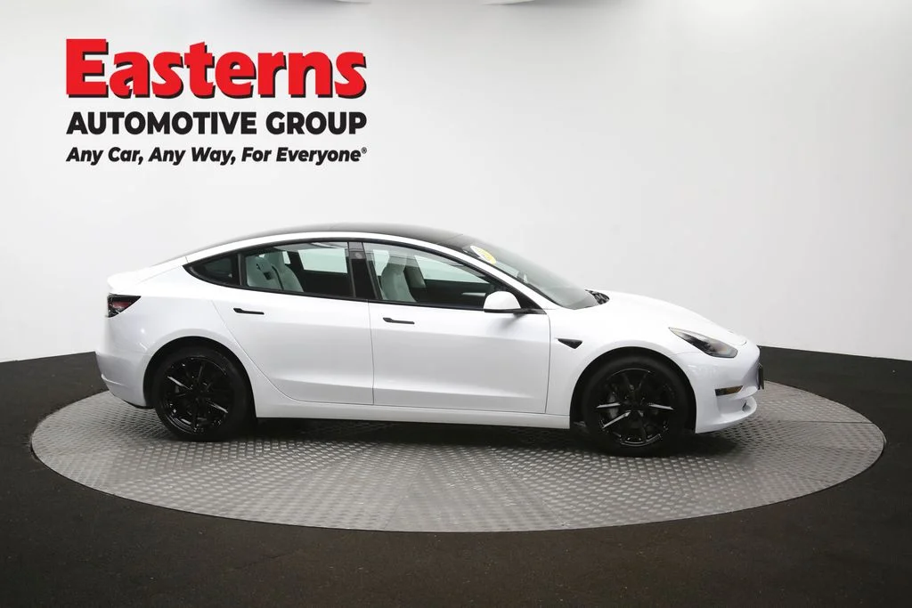 Used 2023 White Tesla Base image 40