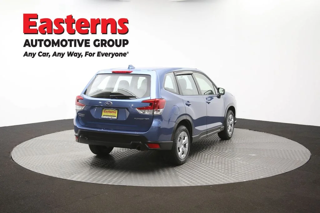 Used 2023 Blue Subaru Base image 39