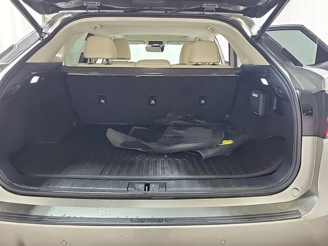 Used 2021 Silver Lexus 350 image 7
