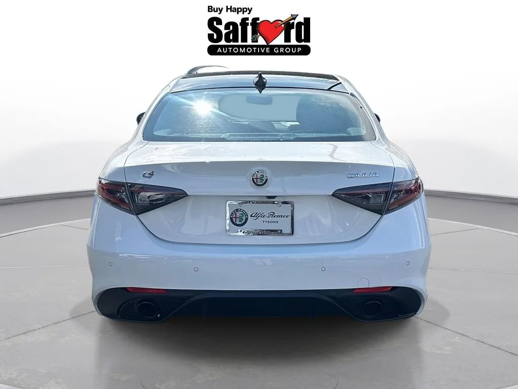 2026 Alfa Romeo Giulia Base - Photo 7