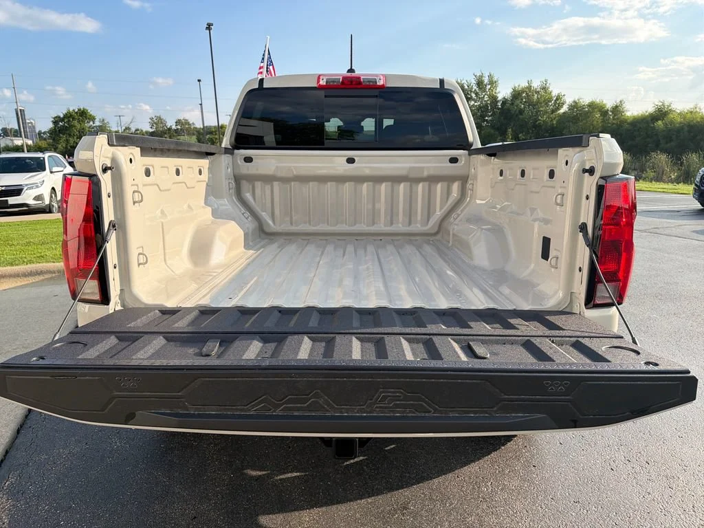 2026 Chevrolet Colorado Trail Boss - Photo 25