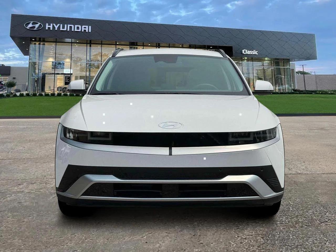 2025 Hyundai IONIQ 5 SEL - Photo 12