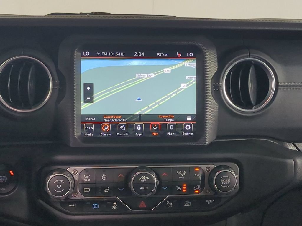 2022 Jeep Wrangler Unlimited Sahara 4XE - Photo 20