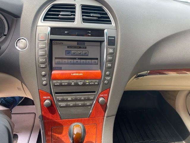 Used 2011 Starfire Pearl Lexus 350 image 15