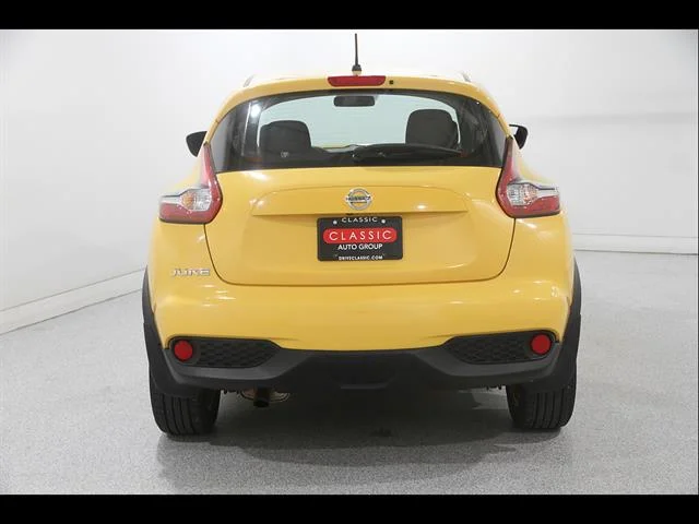 Certified Used 2016 Yellow Nissan S image 17