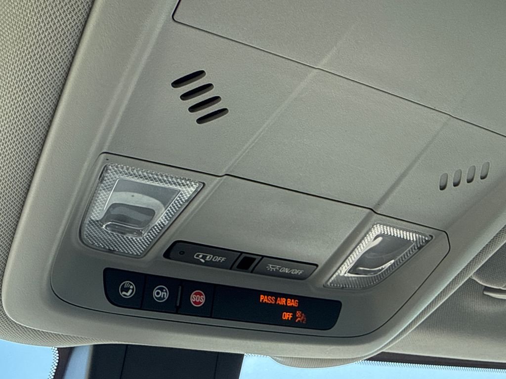Used 2021 White Chevrolet LS image 23