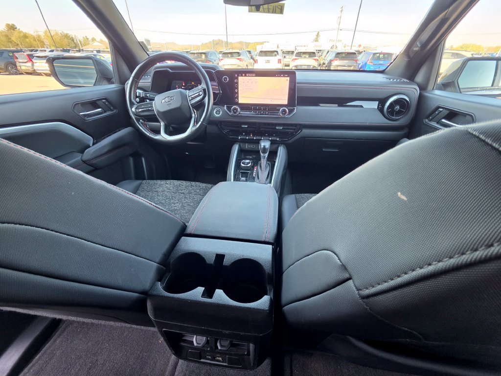 Used 2023 Gray Chevrolet Z71 image 14