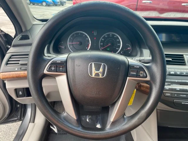 Used 2012  Honda EX image 19