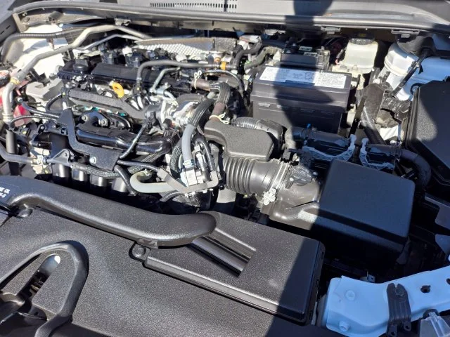Used 2023 White Toyota LE image 21