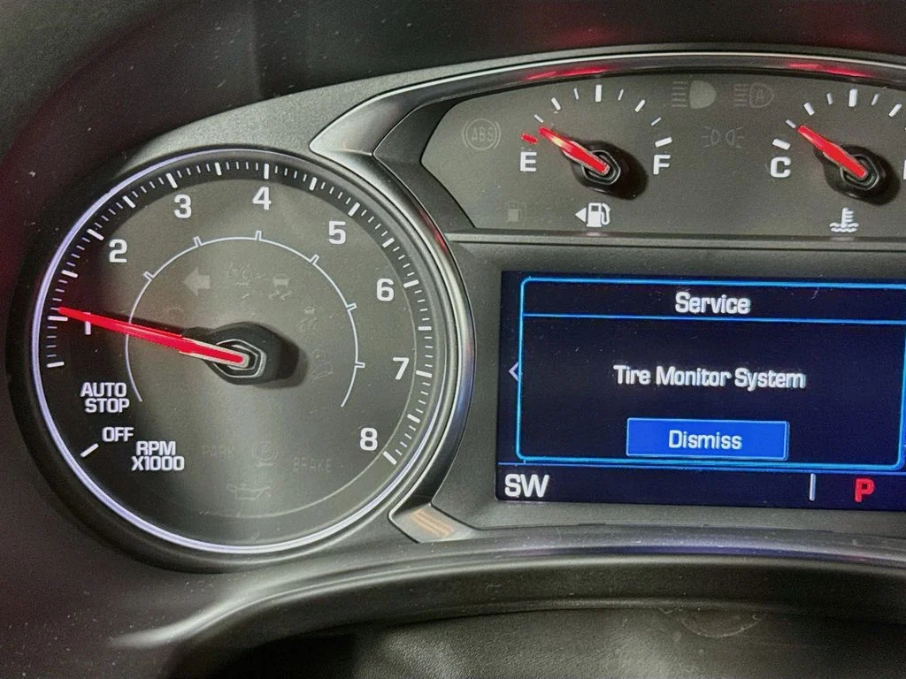Used 2019 Black GMC SLE image 14