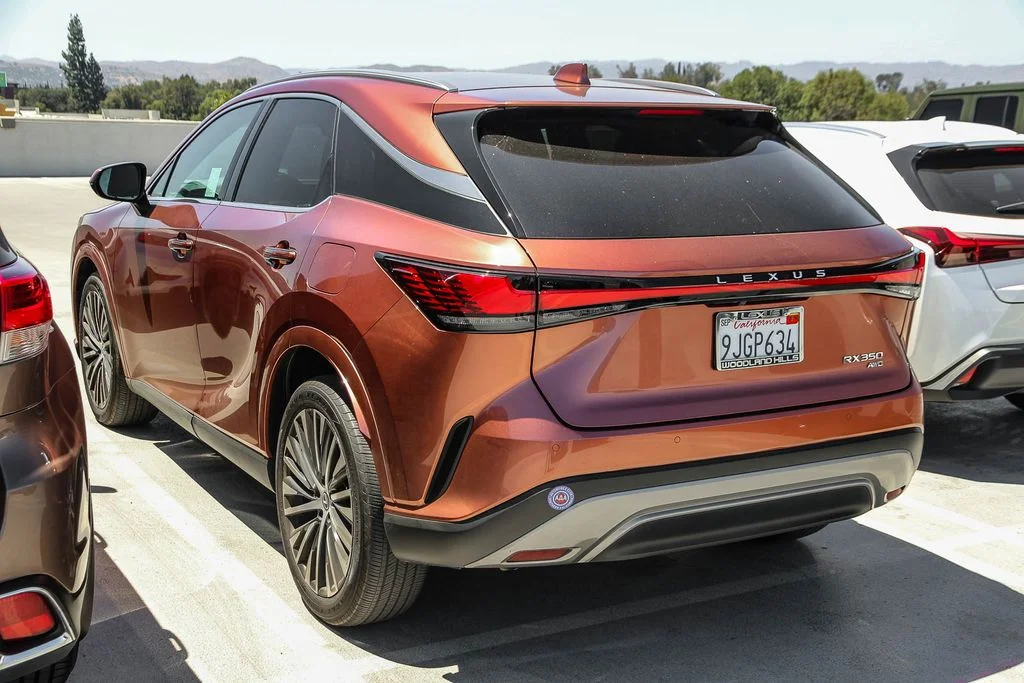 Certified Used 2023 COPPER CREST Lexus 350 Premium Plus image 6