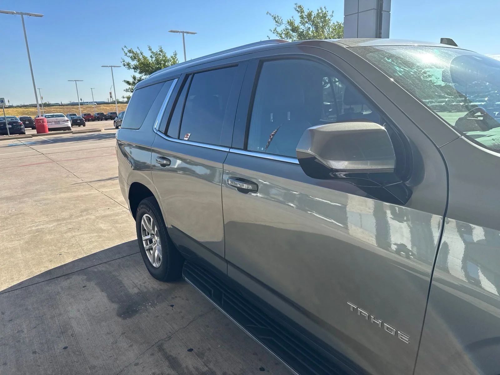Used 2023 Green Chevrolet LT image 28