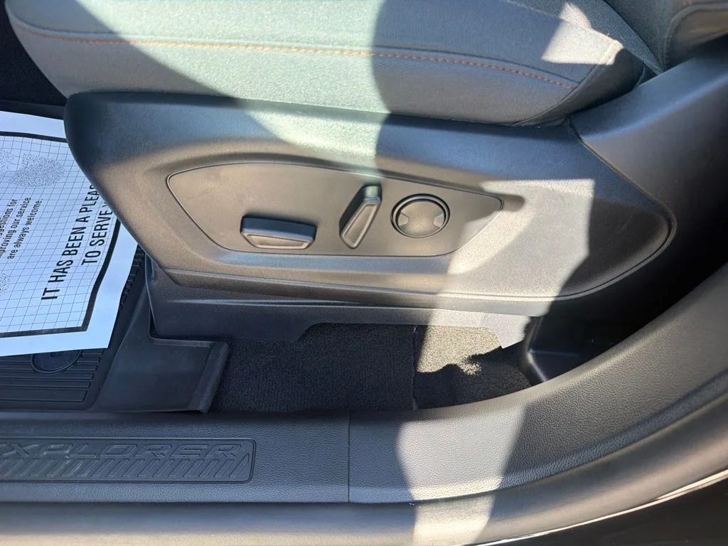 Used 2025 Black Ford Active image 28