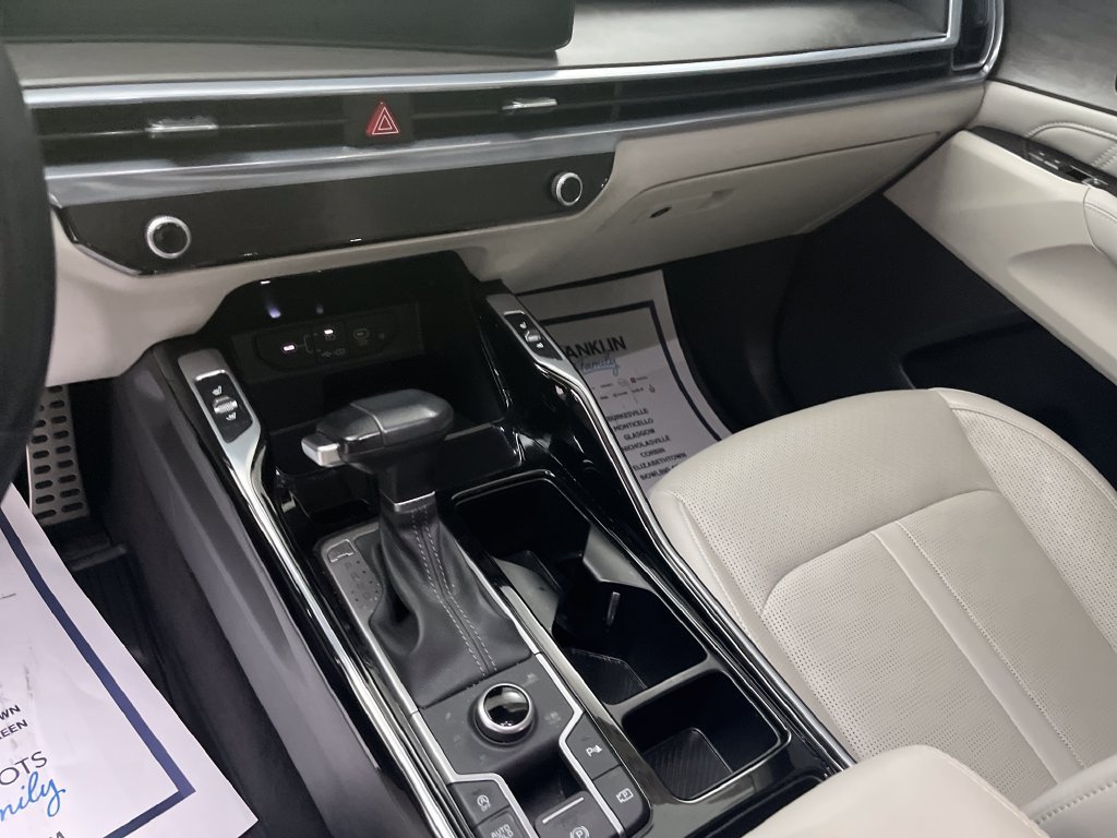 Used 2025 Gray Kia X-Line SX image 18