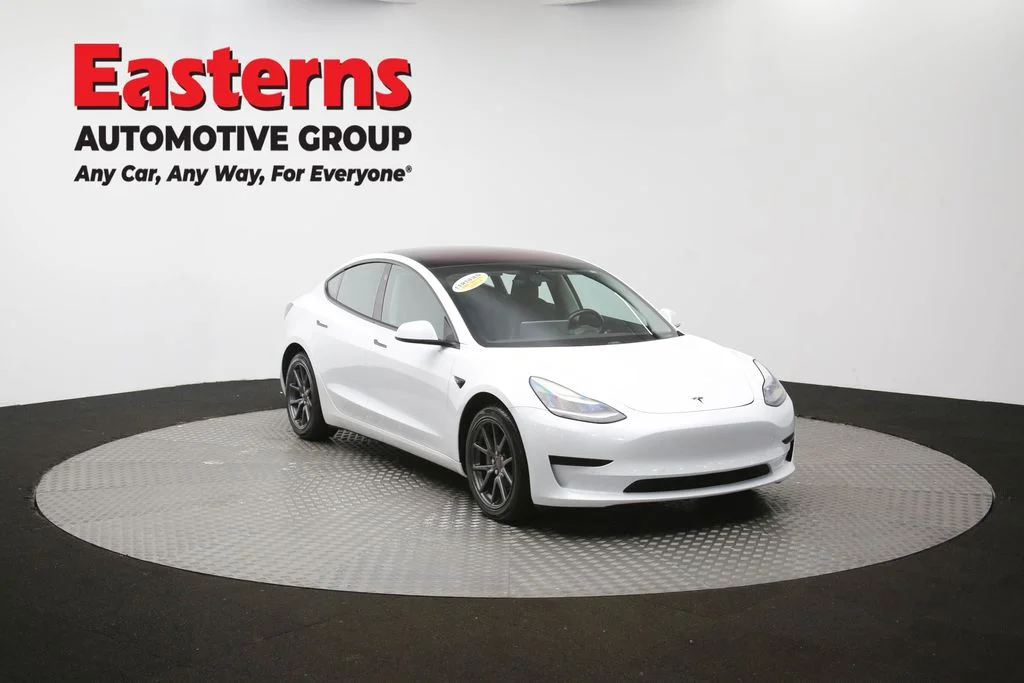 Used 2018 White Tesla Long Range image 45