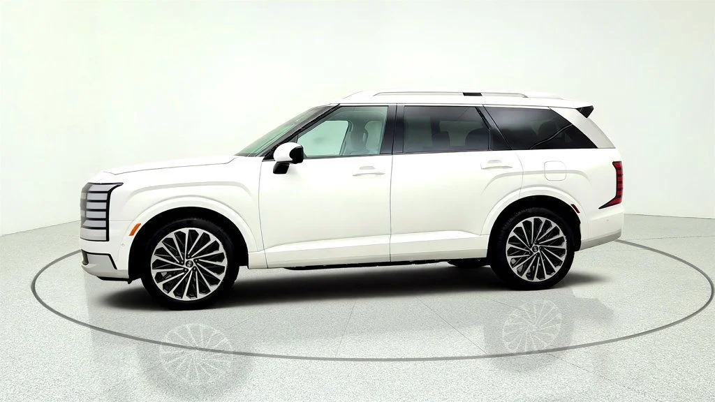 Used 2026 Creamy White Pearl Hyundai Calligraphy FWD image 8