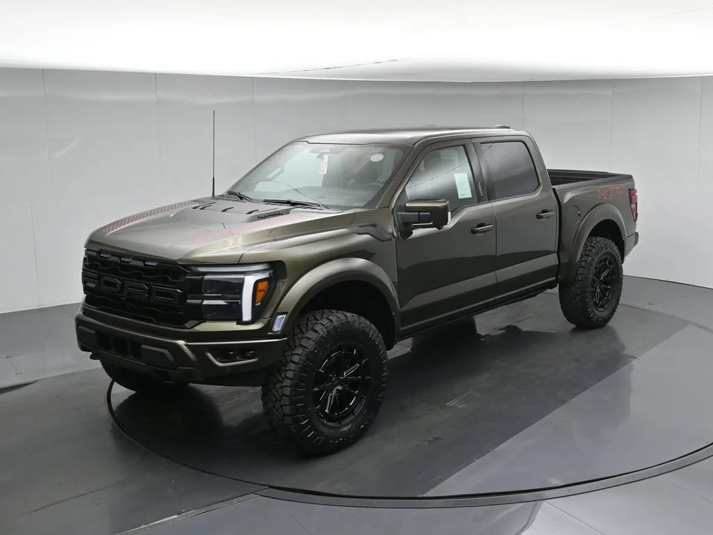 New 2026 Shelter Green Ford Raptor image 39