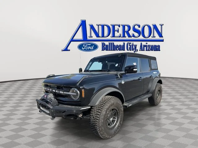 2024 Ford Bronco Outer Banks 4x4's photo