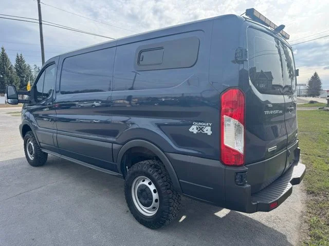 Used 2018 Blue Ford Base image 6