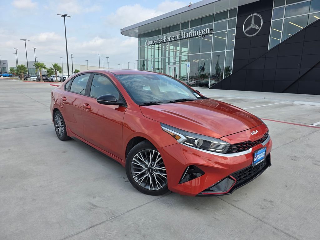 2023 Kia Forte GT-Line AT's photo