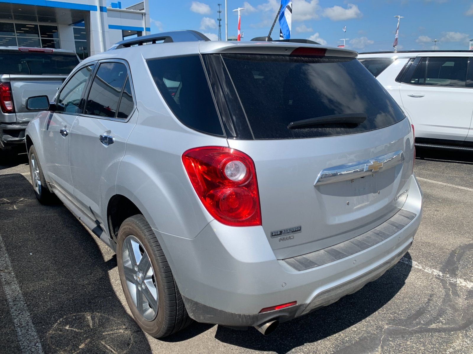 Used 2015 Silver Chevrolet LTZ image 5