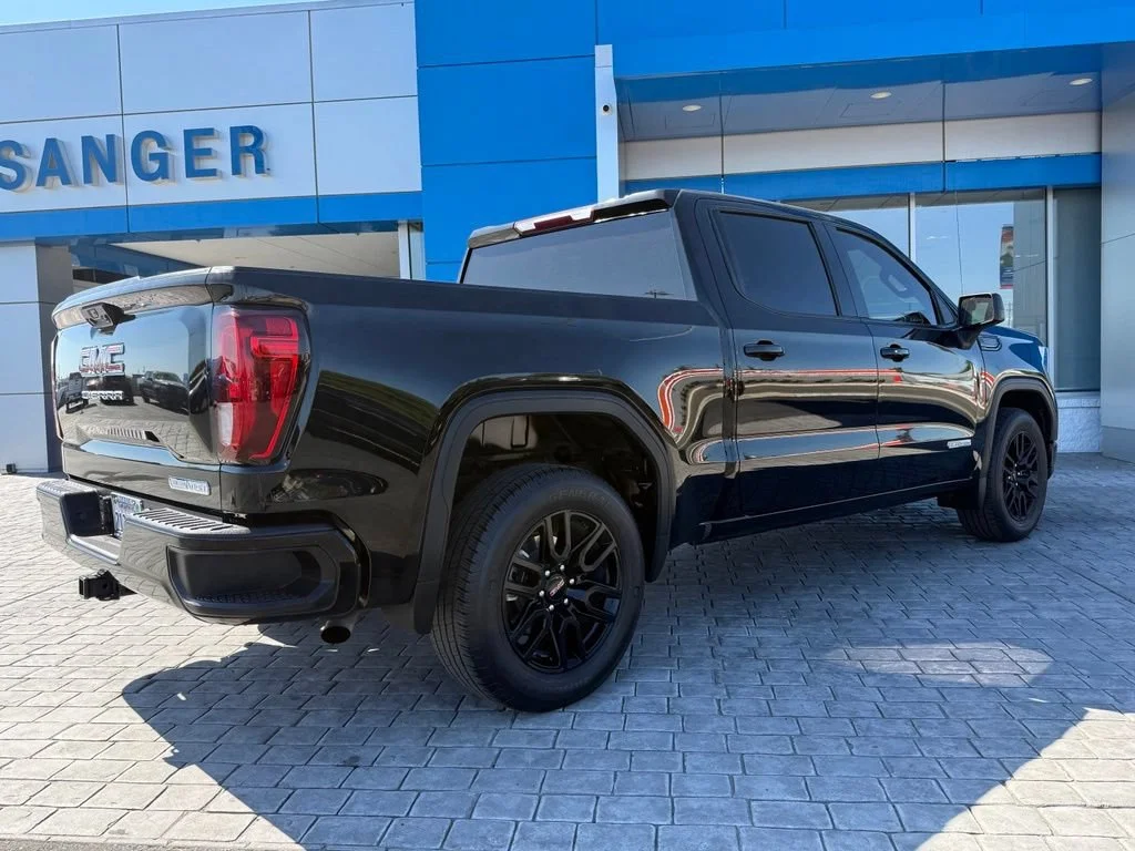 Used 2023 Onyx Black GMC Elevation image 10