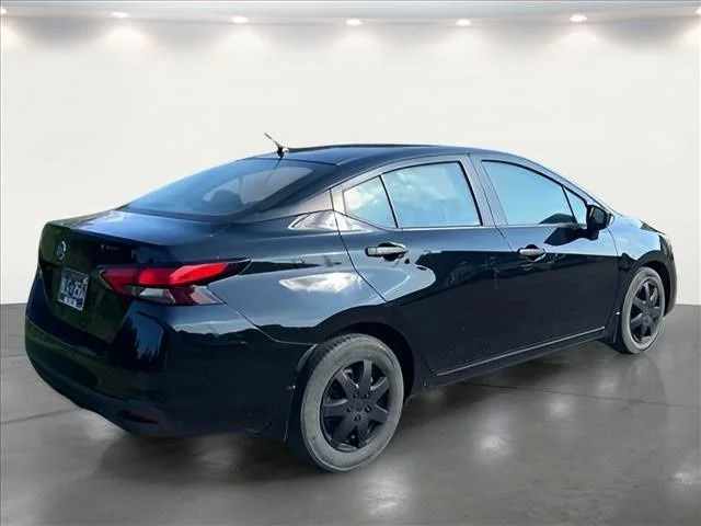 Used 2021 Black Nissan 1.6 S image 12